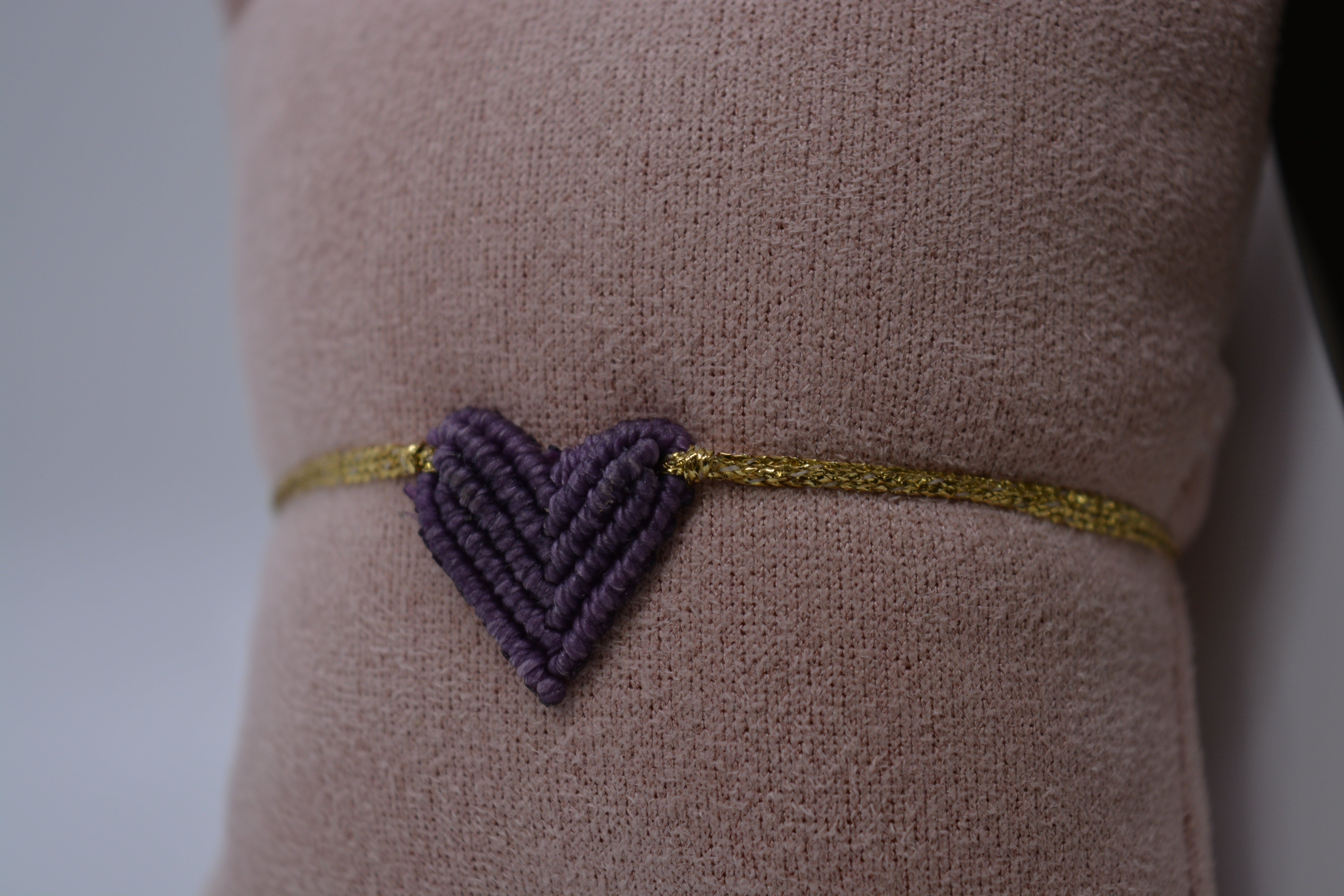 Bracciale Cuore Macramè